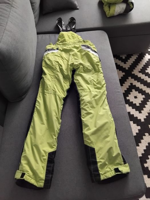 Продам женский лыжный костюм Salomon