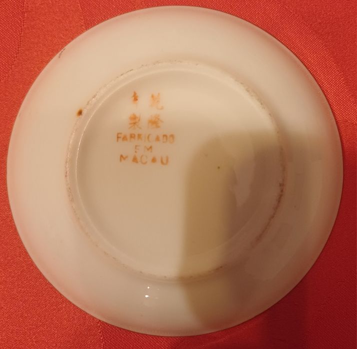 Pires pintado à mão