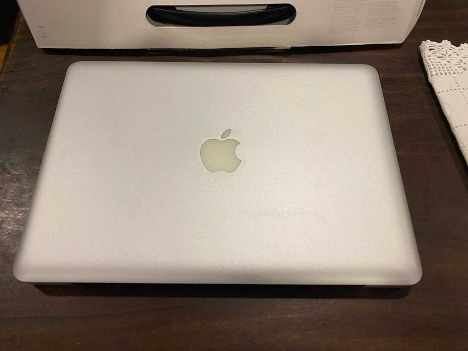 COMPUTADOR MACBOOK PRO 13 15-2 COM CAIXA ORIGINAL PARA PEÇAS