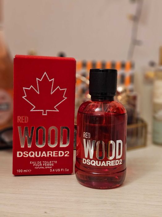 Парфумована вода dsquared² red wood 100 мл для жінок