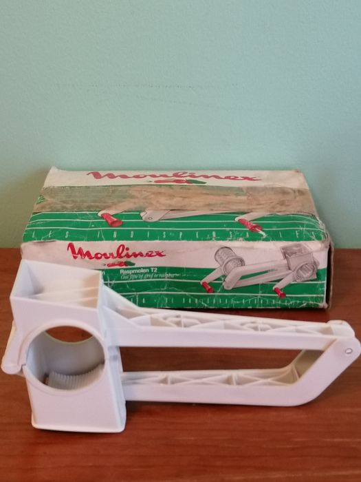Vintage Mouli Grater 70's