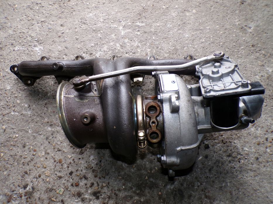 jaguar f pace range rover velar 3.0 turbosprężarka j6p3-6k682-ag