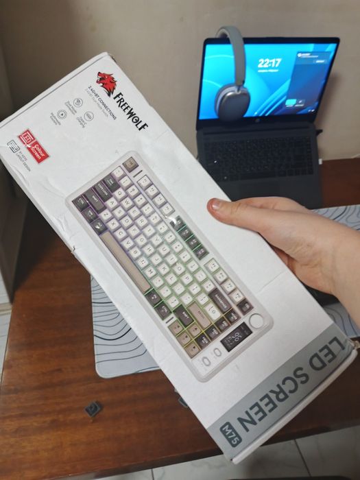 Клавиатура  75% не бита и не крашина