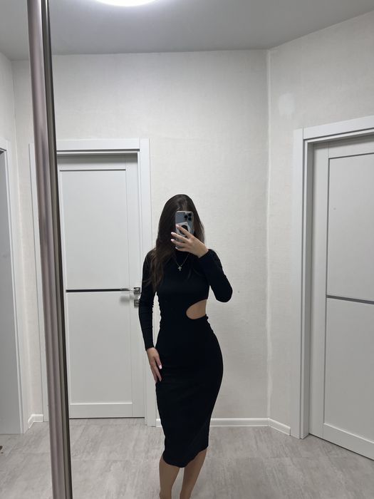 Продам плаття Zara S