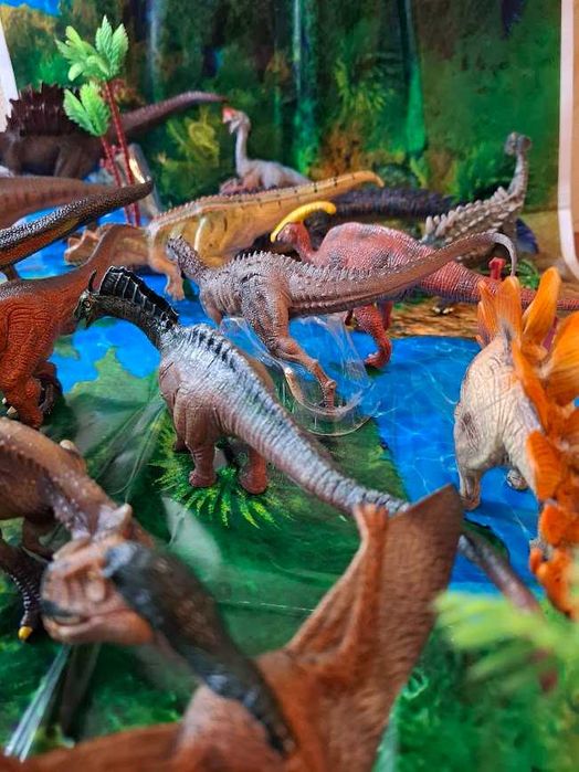 Парк Юрського періоду. Розвиваючий набір фігурок Динозаври