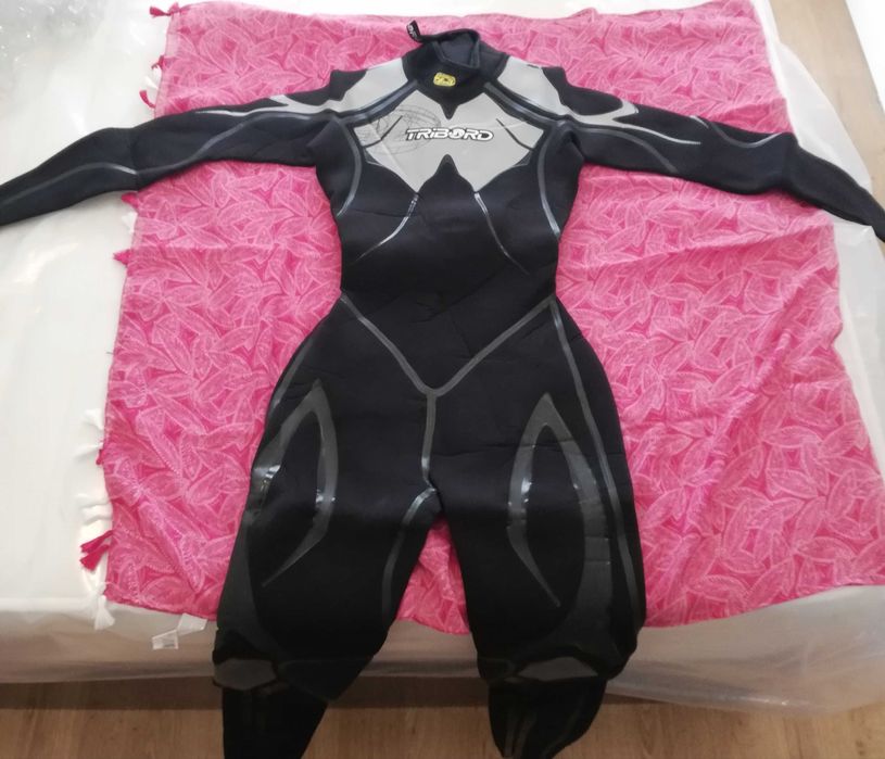 Fato de Surf de inverno Tribord como novo!