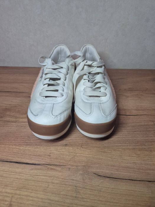 Жіночі кросівки Puma