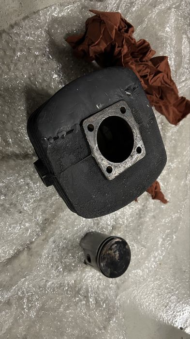 Cylinder WSK 125 + tlok