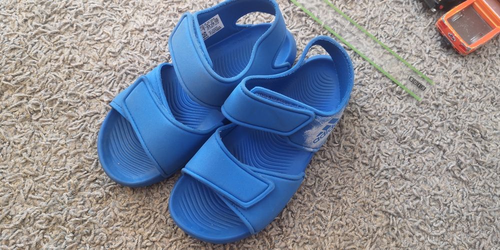 Дитячі босоніжки Adidas 32 розміру