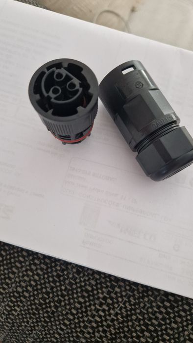 Conector GoodWe para backup