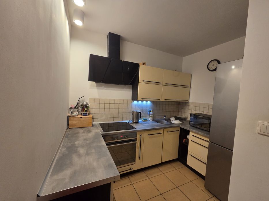 Pokój do wynajęcia 12m2 okol środki ul gnieźnieńska.