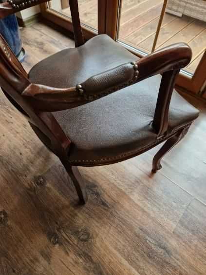 Fotel krzesło zabytkowe skórzane