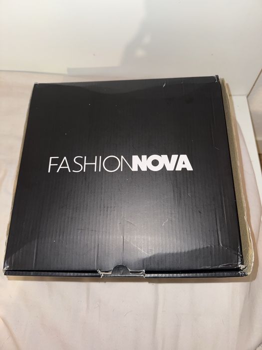 Botas pretas verniz - cano alto / acima do joelho N38