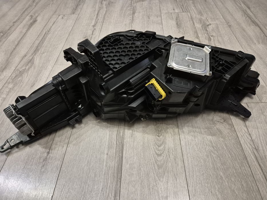 Фара права Infiniti QX50 QX55 2019-2024 USA