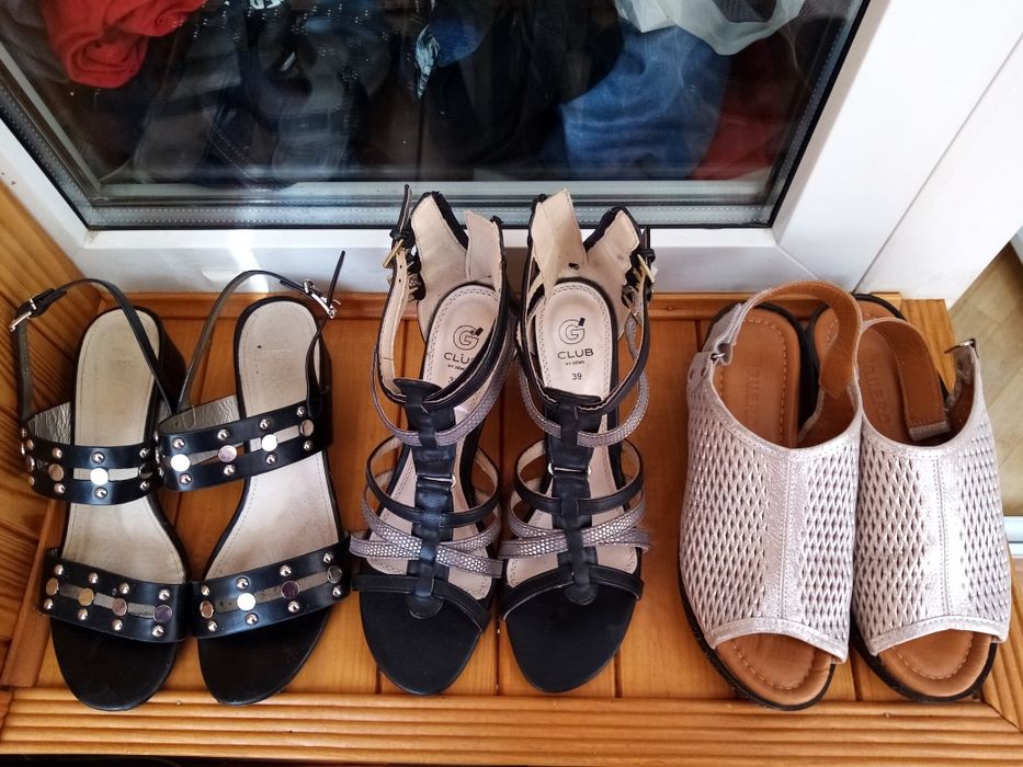 Летняя обувь, босоножки