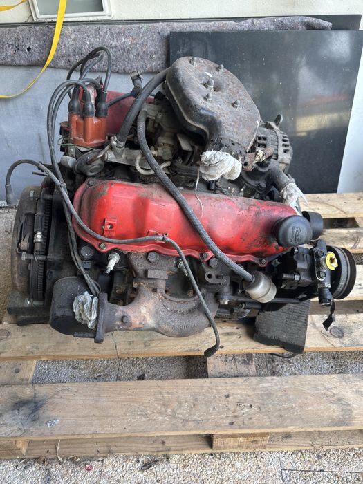 motor pinto completo a trabalhar