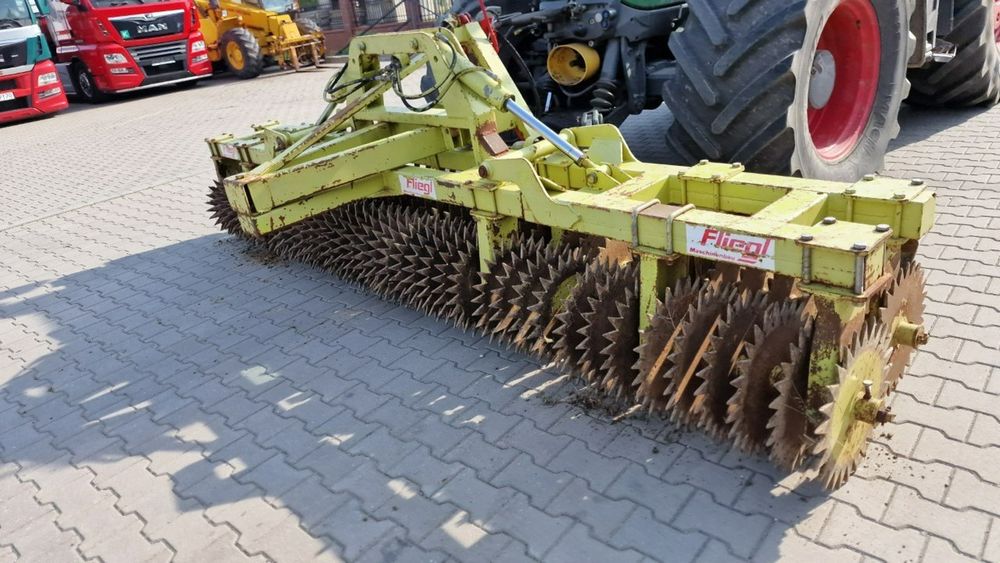 inny Wał uprawowy Fliegl przedni hydraulika 4m