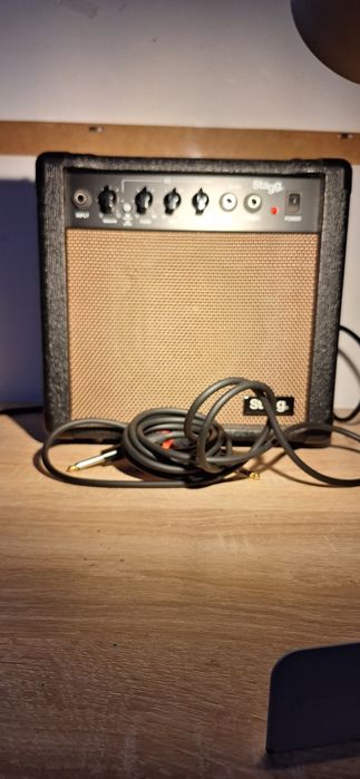 Wzmacniacz do gitary akustycznej STAGG10AA