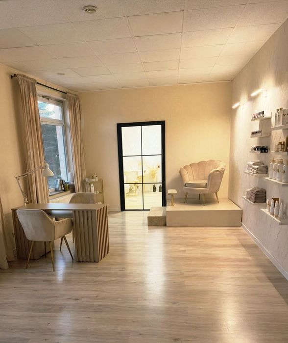 Salon kosmetyczny/stanowisko do stylizacji paznokci Olsztyn Jaroty