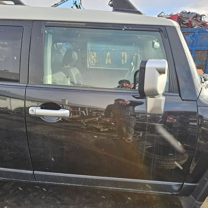 drzwi prawe przód toyota fj cruiser 4.0 v6 2007