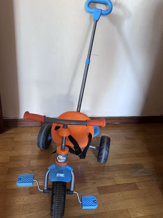 Triciclo infantil