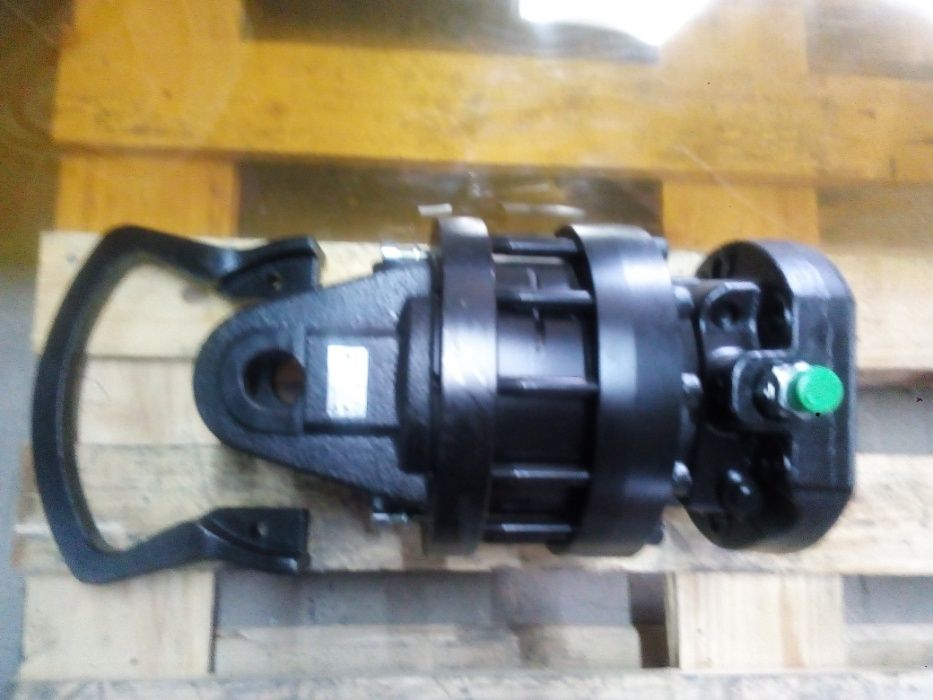 Ротатори Formiko Латвія 1т,3т,4.5т,5.5т,6т,10т-на болти або вал нові