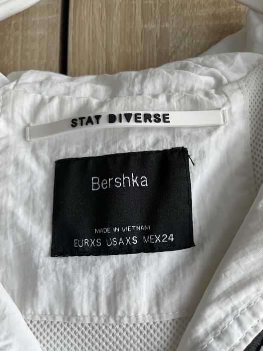 Ветровка доя подростка Bershka