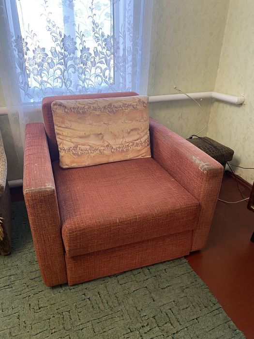 Кресло раскладное в Березани