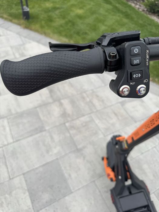 Самокат KUKIRIN G3Pro