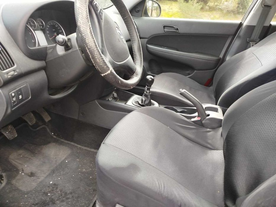 Para peças Hyundai I30 SW 1.6 CRDI ano 2010