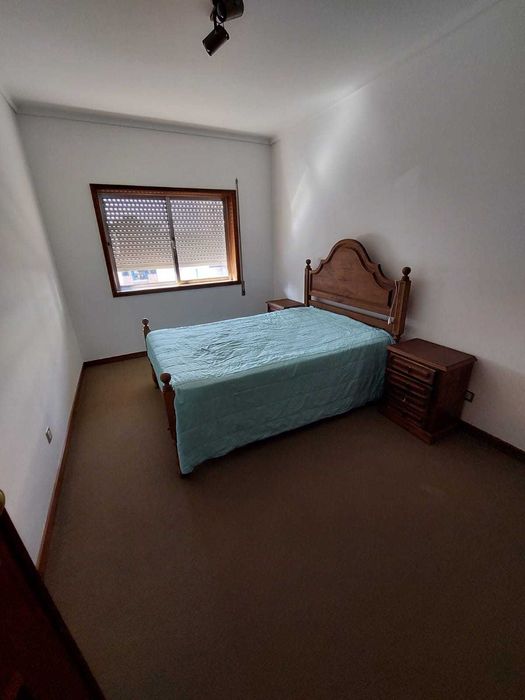 Arrendamento de apartamento t3 na Rua Engenheiro José Bastos Xavier, 2