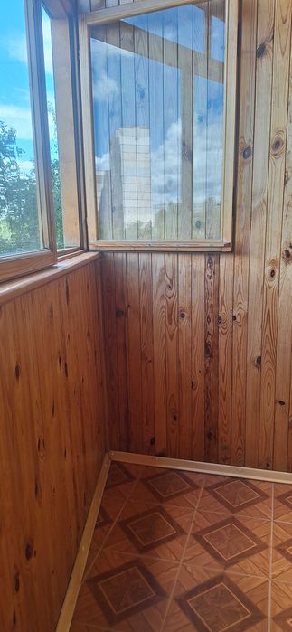 Продам 3 кімнатна квартира біля метро Перемога