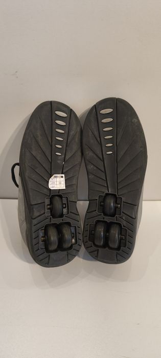 Nr 42 Buty Skechers Rolki Stan Bardzo Dobry.