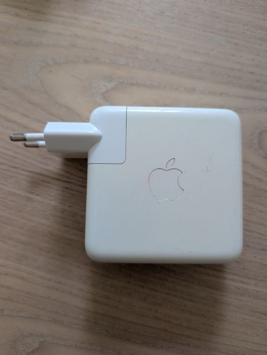 Carregador Apple original 61W grande USB C