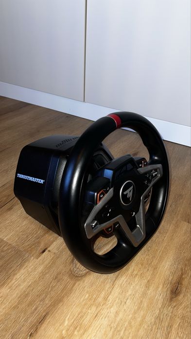 Volante + Pedais THRUSTMASTER (PS4 PS5 PC)