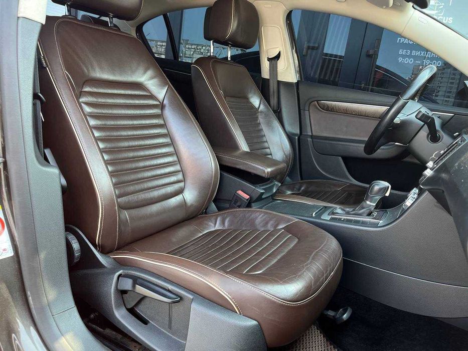 Volkswagen Passat 2012 року 1.8 Бензин АКПП Кредит/Обмін/Лізинг