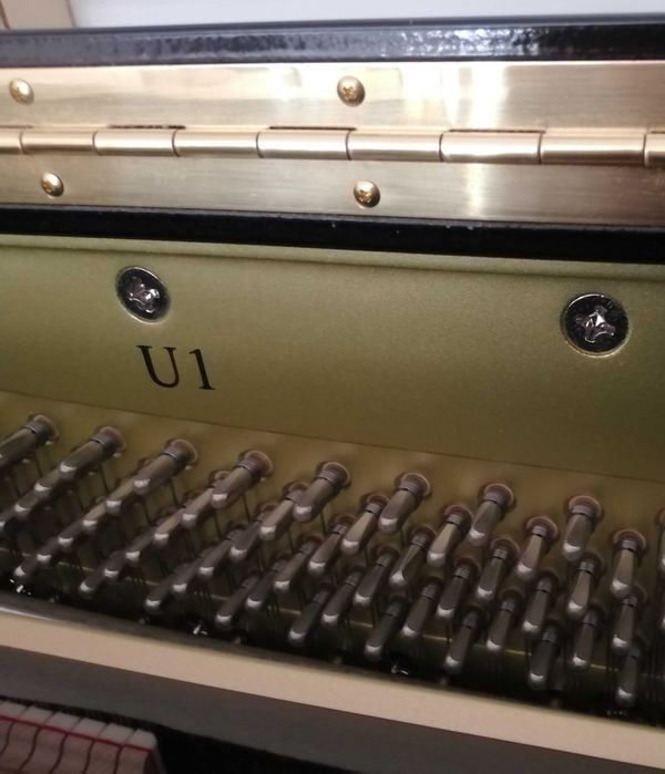 Piano Vertical Yamaha U1 – Excelente estado (2016)