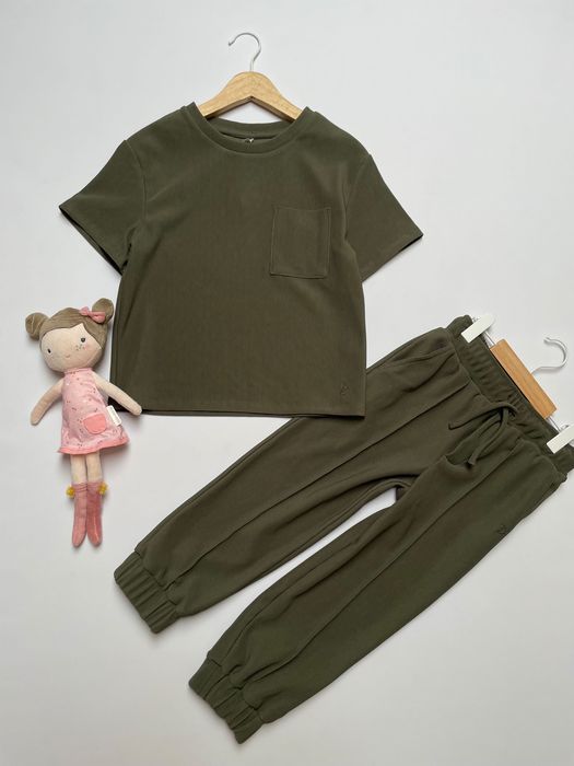 104 110 George Billie Faiers komplet prążkowany tshirt joggersy khaki