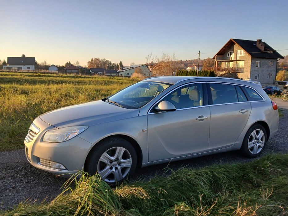 Opel INSIGNIA 2.0 160ps