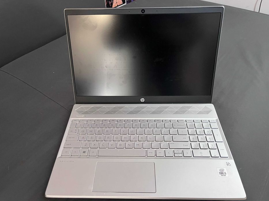 Laptop HP Pavilion 15 15,6 " Intel Core i5 16 GB / 128GB + 1TB hdd srebrny