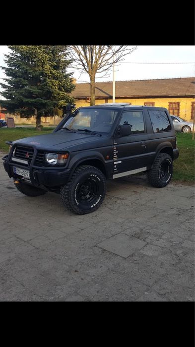 Mitsubishi Pajero 2.  2,5 tdi