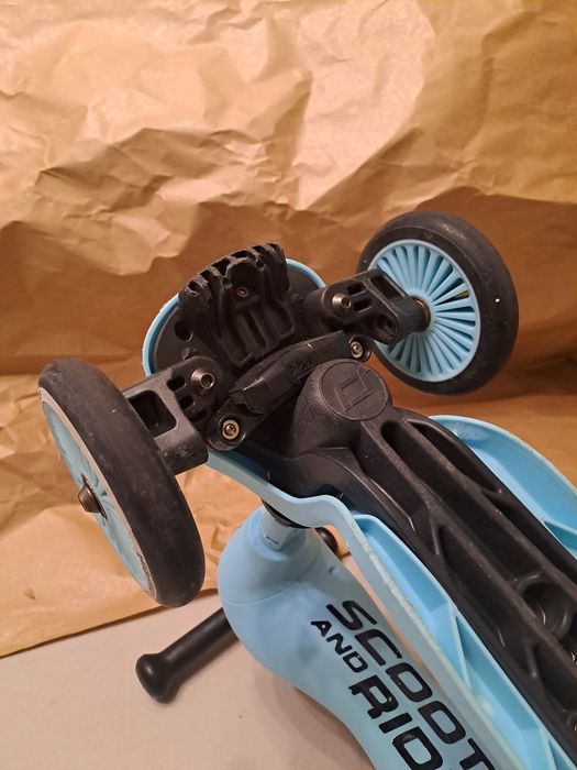 Hulajnoga / jeździło Scoot & Ride