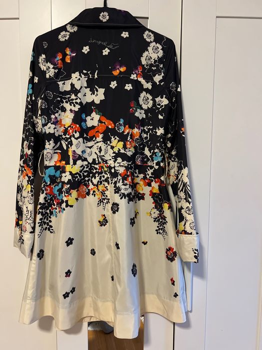 Lekki letni płaszcz  Desigual