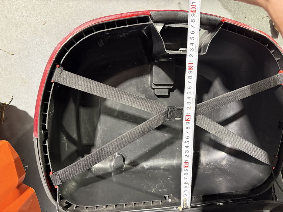 Kufer bagażnik centralny Awina - uniwersalny z płytą montażową