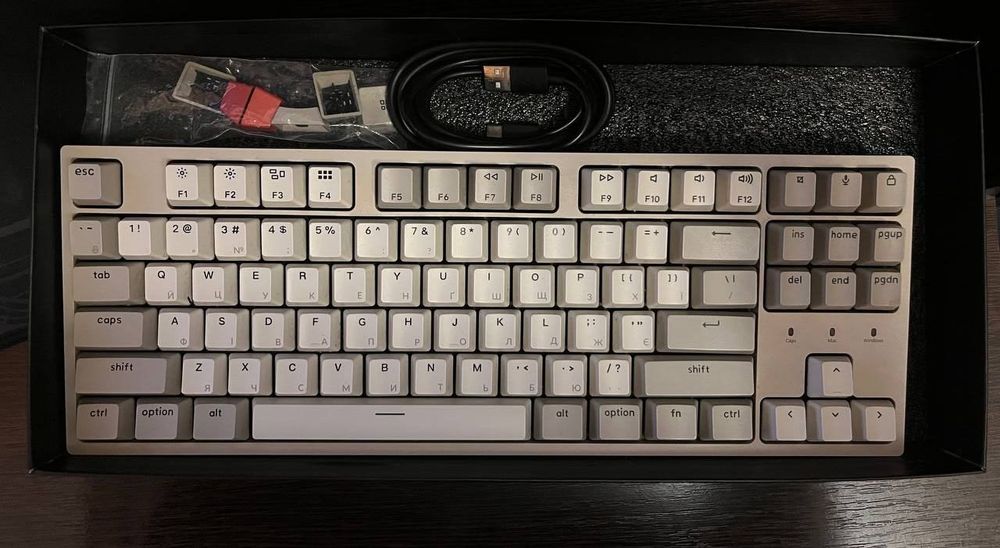 Клавиатура Keychron C1