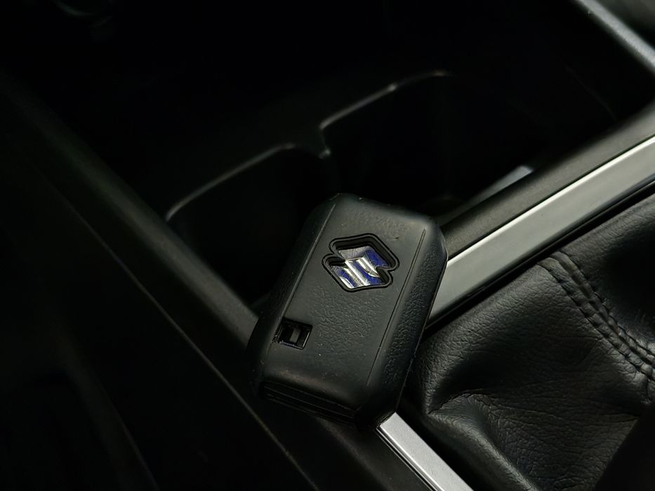 Suzuki Swift 1.2 MHEV - 39.000KM - 2022 | GARANTIA | NACIONAL