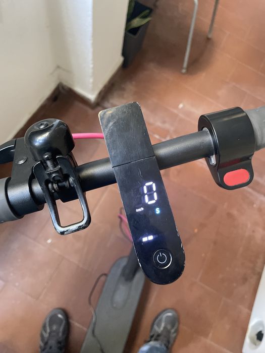 Trotinete eletrica nova