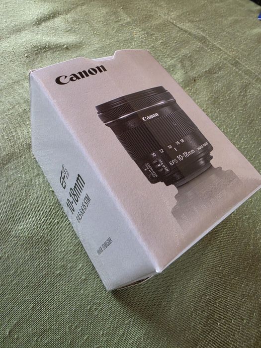 Objetiva Canon EF-S 10-18mm como nova com extras