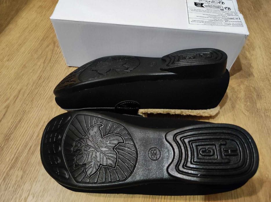 Мокасини жіночі на хутрі р.36