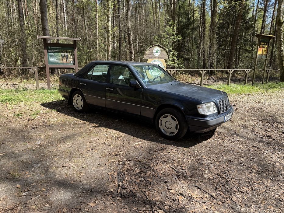 Mercedes E200 Diesel w124 sprawny ważne opłaty